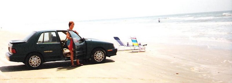 1993 Plymouth Sundance Duster, 4drHatchback